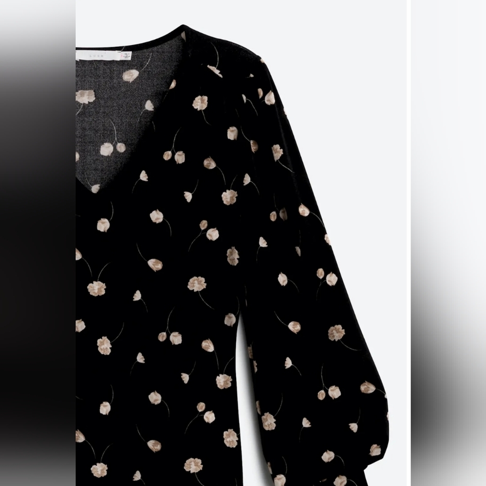 ⚘️V-neck Knit Top - Picture 3 of 11